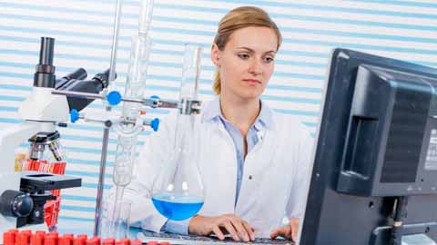 career cluster image of a Biological Technicians job occupation