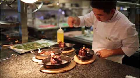 career cluster image of a Chefs and Head Cooks job occupation